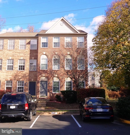 4169 Brookgreen Dr, Fairfax, VA 22033