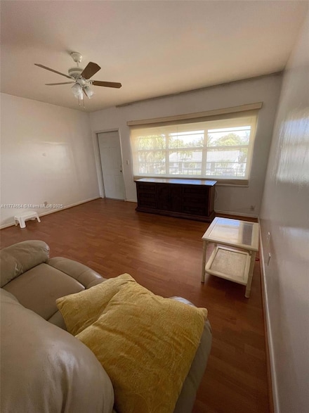 230 SW 11th Ave Unit 15, Hallandale Beach, FL 33009