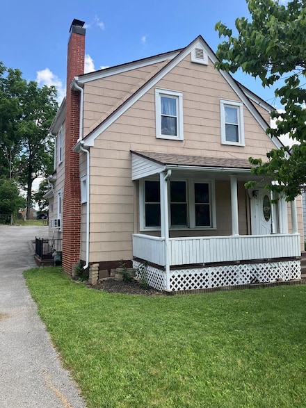 674 W Cumberland Rd, Bluefield, WV 24701