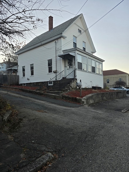 24 Boylston St, Methuen, MA 01844