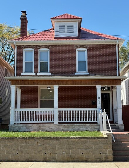1055 Wilson Ave, Columbus, OH 43206