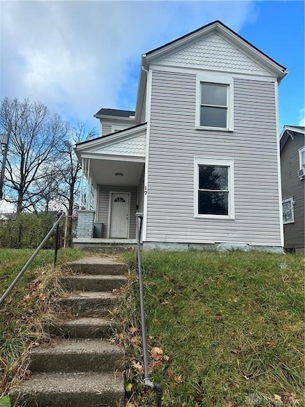 17 Marie Ave, Dayton, OH 45405
