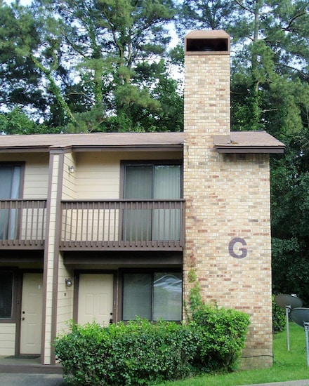 2521 Crosstimbers St Unit G1, Huntsville, TX 77320