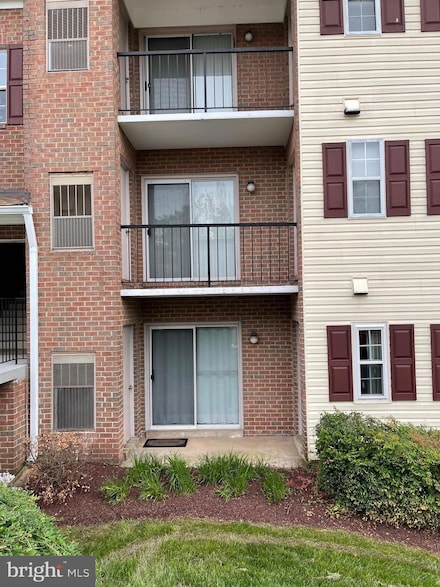 14805 Rydell Rd Unit 204, Centreville, VA 20121