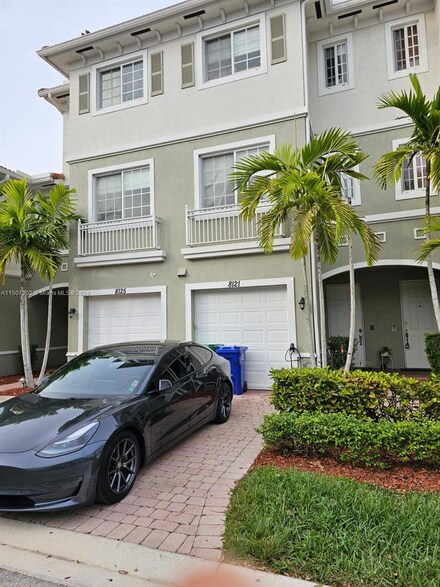 8121 SW 29th St Unit 1404, Miramar, FL 33025