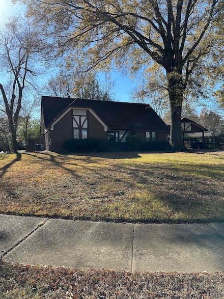 6649 Bent Birch Cove, Memphis, TN 38115