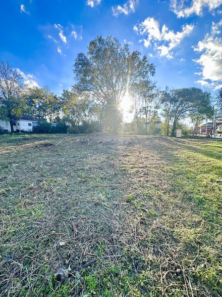 823 21st Ave N, Nashville, TN 37208