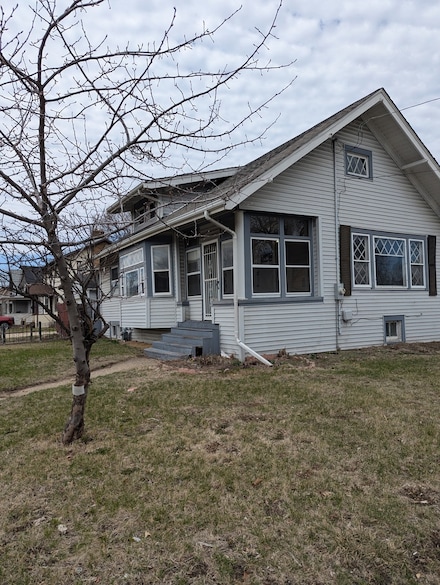 1803 Auburn St, Rockford, IL 61103