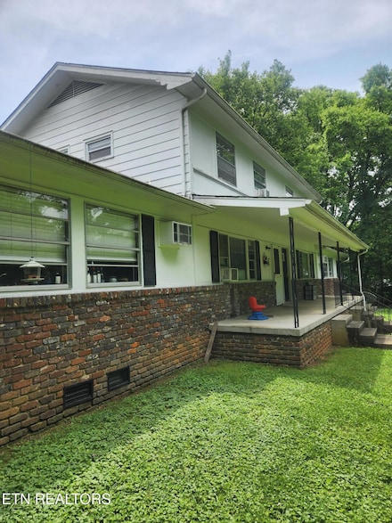 113 Tacoma Rd, Oak Ridge, TN 37830
