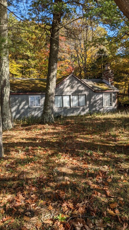 3125 Maple St, St. Ignace, MI 49781