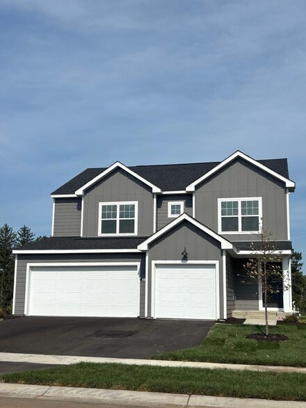 1053 Annagaire Curve, Rosemount, MN 55068