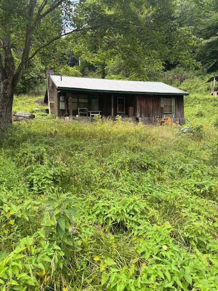1204 Highway 3482, Calvin, KY 40813
