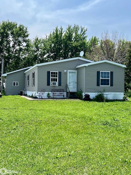 2323 Highway 69, Clarion, IA 50525