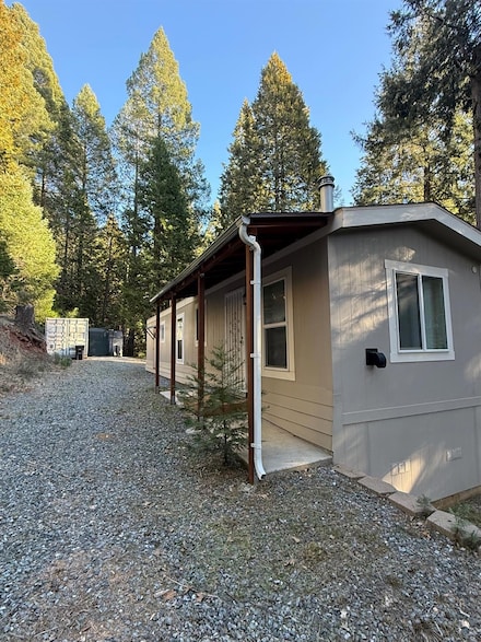 1833 Sams Ln, Pollock Pines, CA 95726