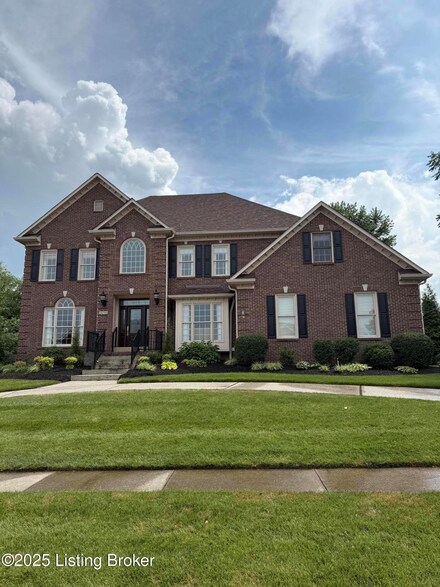 12720 Crestmoor Cir, Prospect, KY 40059