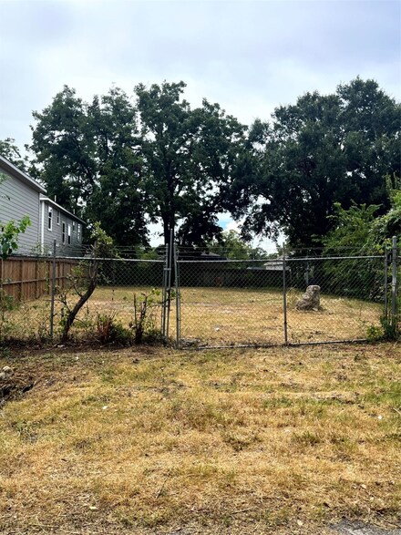 0 Conklin St, Houston, TX 77088