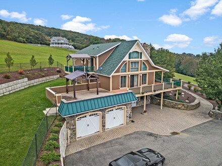 Port Jervis NY Real Estate &amp; Homes for Sale - Homes.com