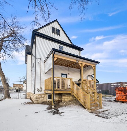 20 Rimbach St, Hammond, IN 46320