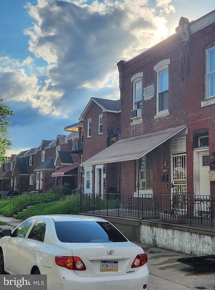 7517 Brookhaven Rd, Philadelphia, PA 19151