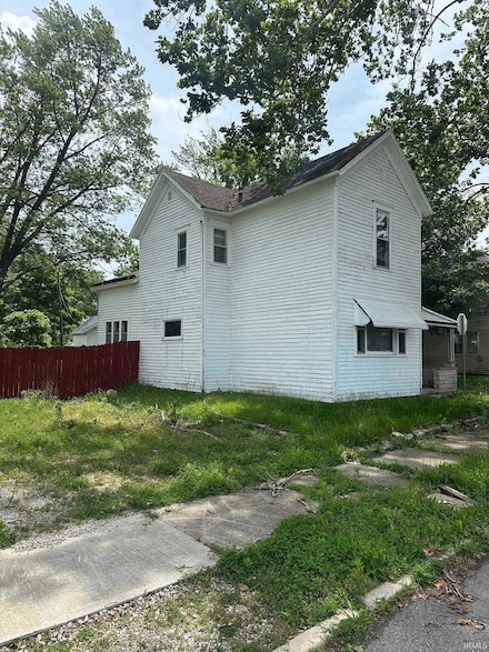 324 S Beacon St, Muncie, IN 47305