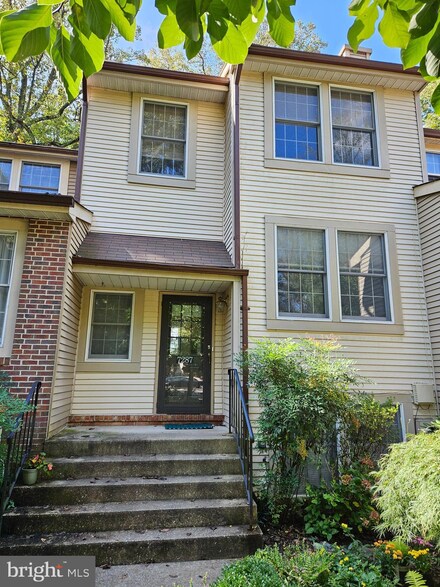 7287 Swan Point Way, Columbia, MD 21045