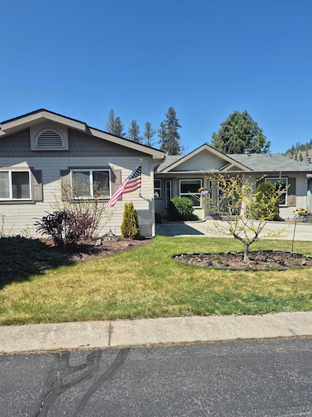 4412 S Sunny Creek Cir, Spokane, WA 99224