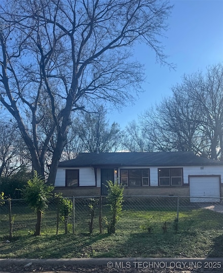 328 W 48th St N, Tulsa, OK 74126