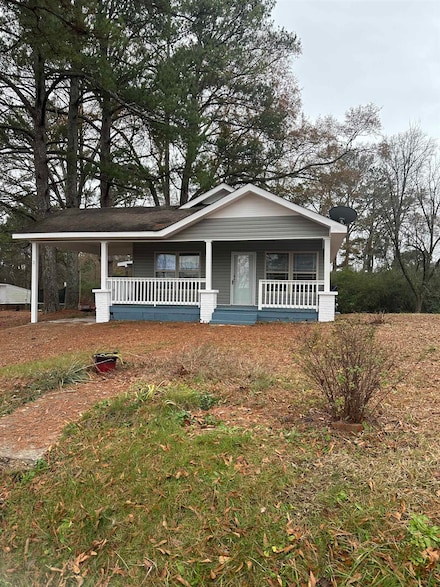 324 3rd Ave SE, Hamilton, AL 35570