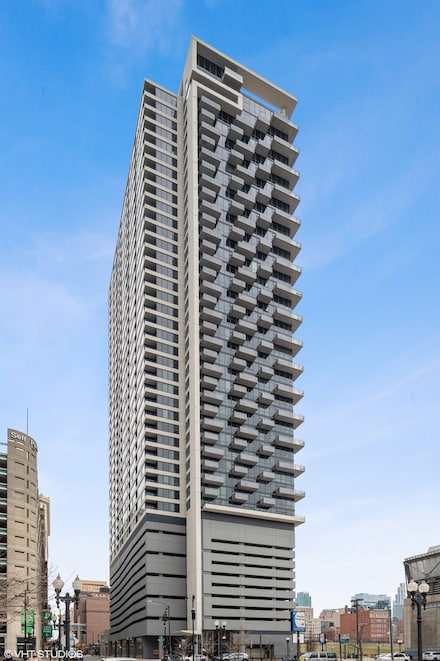 235 W Van Buren St Unit 2915, Chicago, IL 60607