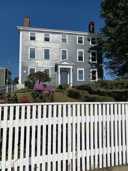 11 Hodges Ct Unit 3L, Salem, MA 01970