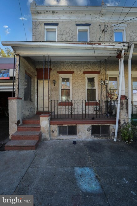 1388 Whitman Ave, Camden, NJ 08104
