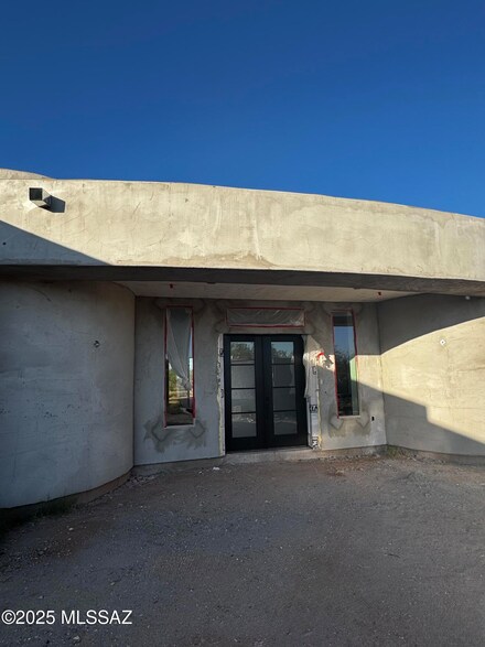 2529 E Old Stone House Tr, Sahuarita, AZ 85629
