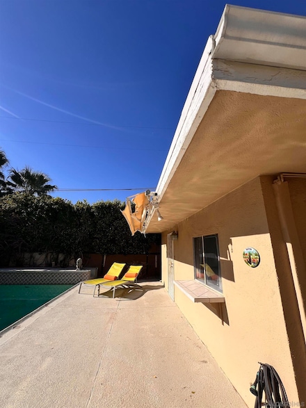 1225 E Buena Vista Dr, Palm Springs, CA 92262