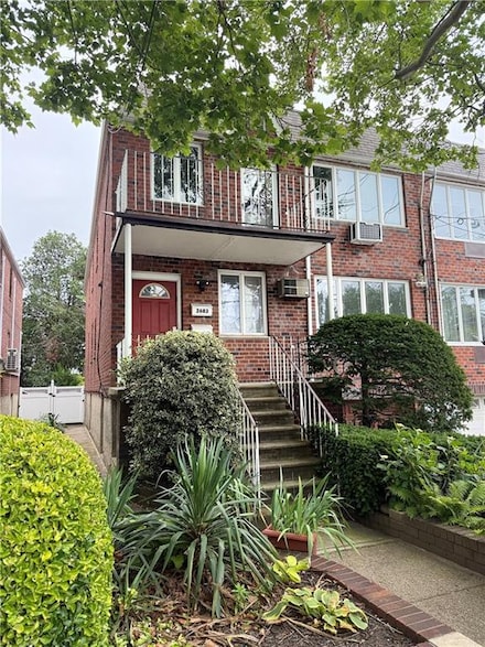 2683 E 64th St, Brooklyn, NY 11234