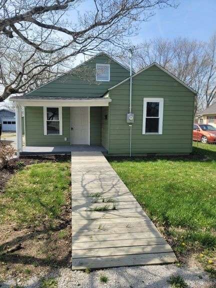 618 N College St, Somerset, KY 42503