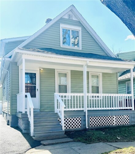 9 Peckham St, Rochester, NY 14621