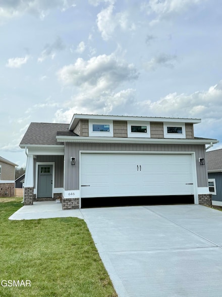 646 Johnson Estate Ln, Sevierville, TN 37862