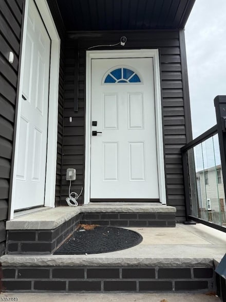 310 S 6th St, Newark City, NJ 07103