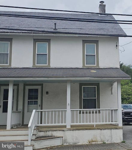 135 Mount Pleasant Rd, Oxford, PA 19363