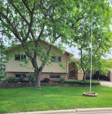 203 Arneson Rd, Barneveld, WI 53507