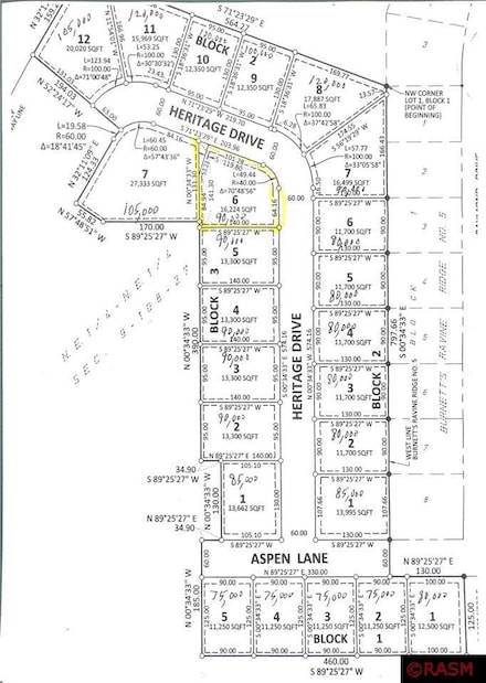 1721 Heritage Dr, North Mankato, MN 56003