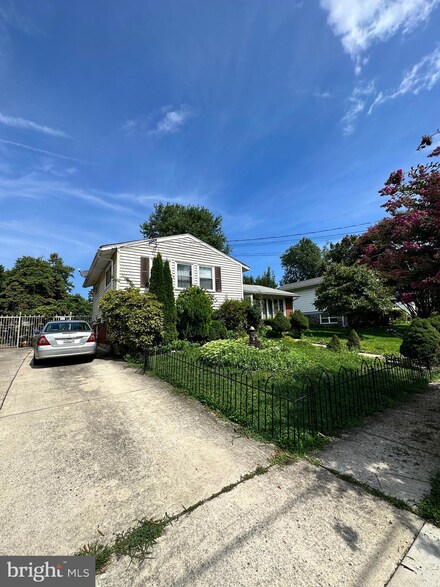 3511 Napier St, Silver Spring, MD 20906