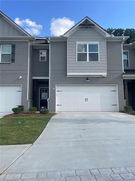 1416 Fern Ridge Ln, Norcross, GA 30093