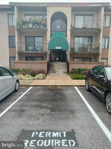 6936 Hanover Pkwy Unit 302, Greenbelt, MD 20770