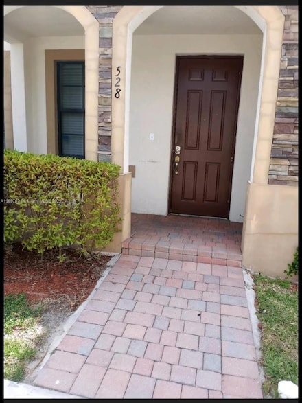 528 SE 32nd Ave, Homestead, FL 33033