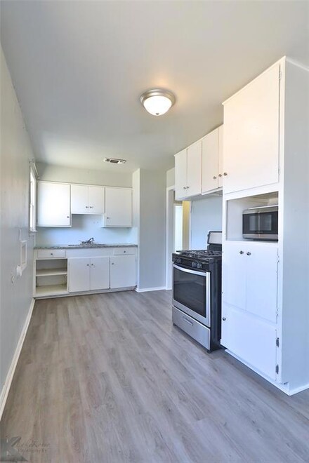 4602 Edgemont Dr, Abilene, TX 79606