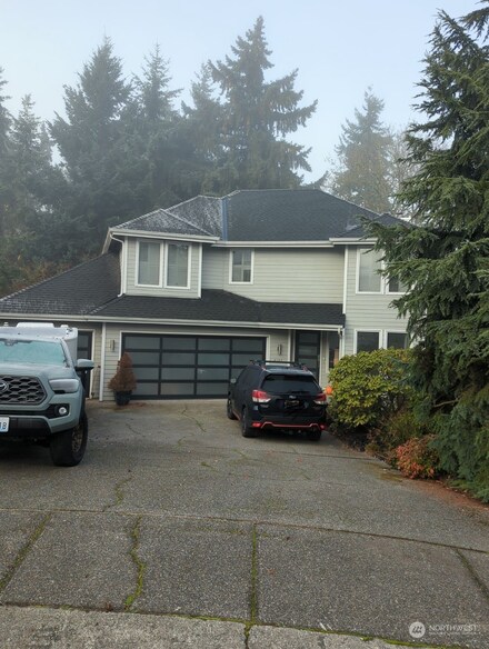 6157 NE 195th Ct, Kenmore, WA 98028