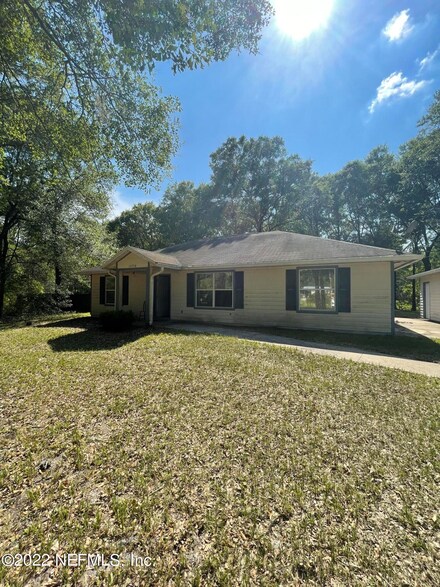 14758 SE 25th Ln, Starke, FL 32091