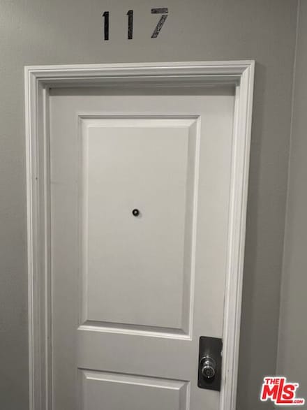 117 E 45th St, Los Angeles, CA 90011