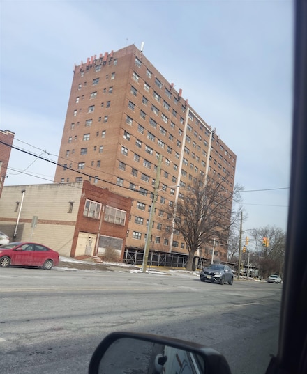 1225 Kennedy Blvd Unit 2B, Bayonne, NJ 07002